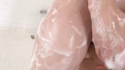 Fagots در چت تصویری خصوصی برهنه شدند و از همجنسگرا فیلم سکسی سگ و زن همجنس بازی کردند