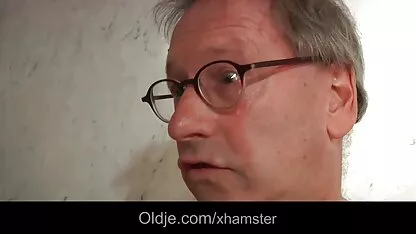 پورنو خانگی سرقت شده توسط یک زن فیلم سکسی زن وسگ و شوهر جوان زیبا