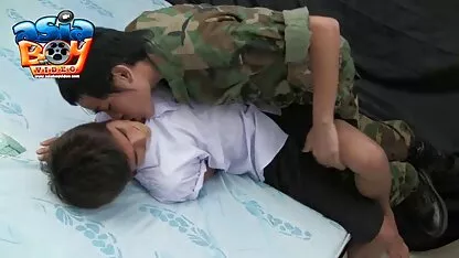 نمایش فلم سکس دختر با سگ عجیب شهوانی توسط سارا واندلا بزرگ
