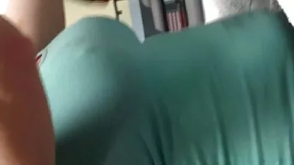 قدم زدن سبزه با بدن زیبا فیلم سکس سگ و انسان باعث گلو درد می شود